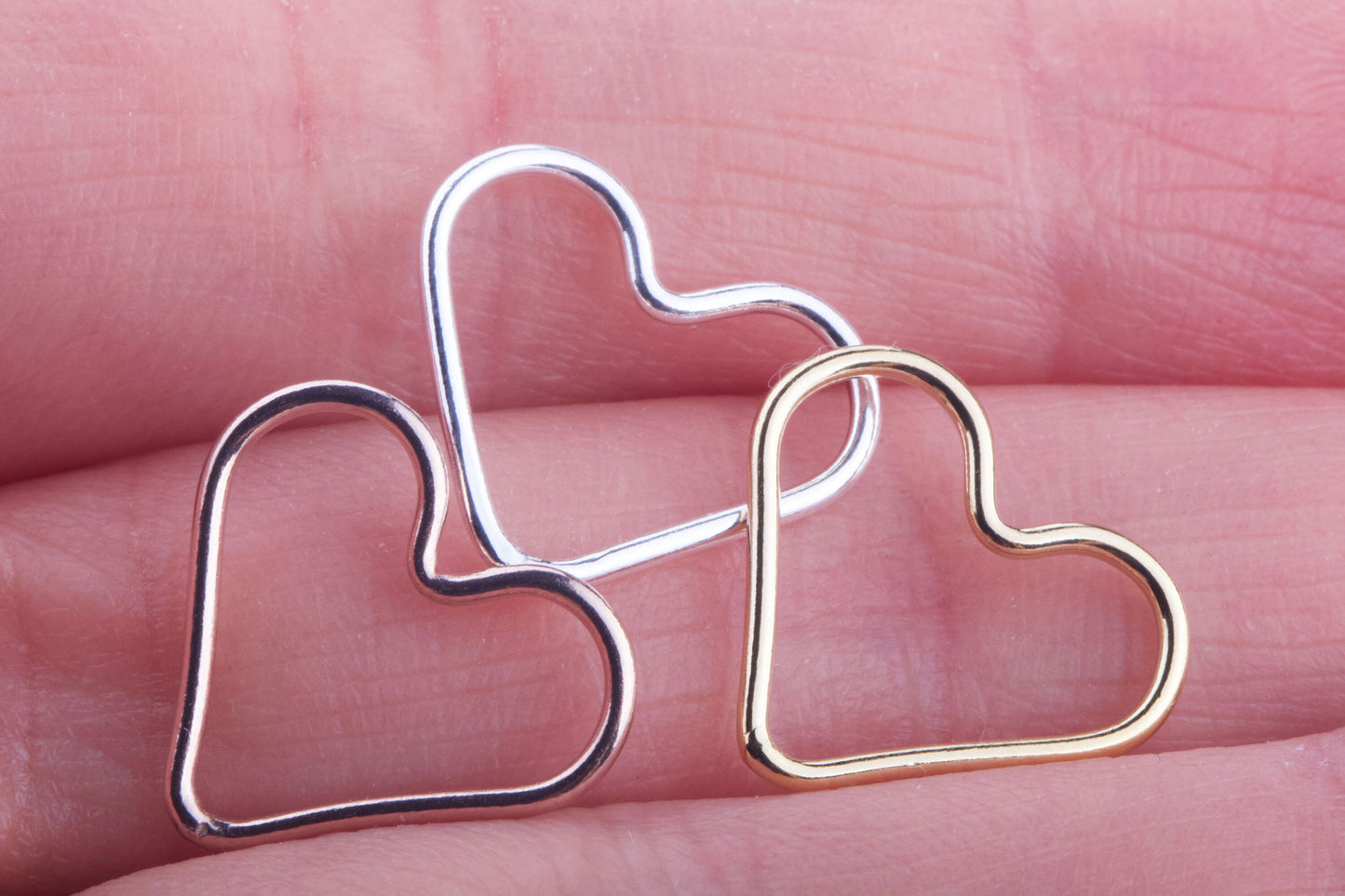 Set of 5 - Heart Connectors in Gold Filled, Sterling Silver, Rose Gold Filled, Great for Permanent Jewelry, Permanent Jewelry Supplies, 15mm