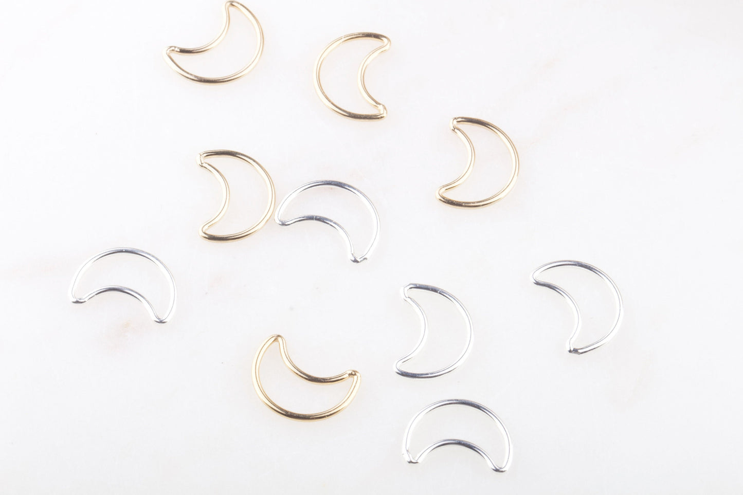 Set of 5 Moon Connectors in Sterling Silver, Gold Filled, For Permanent Jewelry, 10mm Wire Moon, Crescent Moon Findings, For Permanent Chain